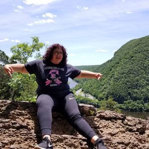 Meet your Posher, Lisa